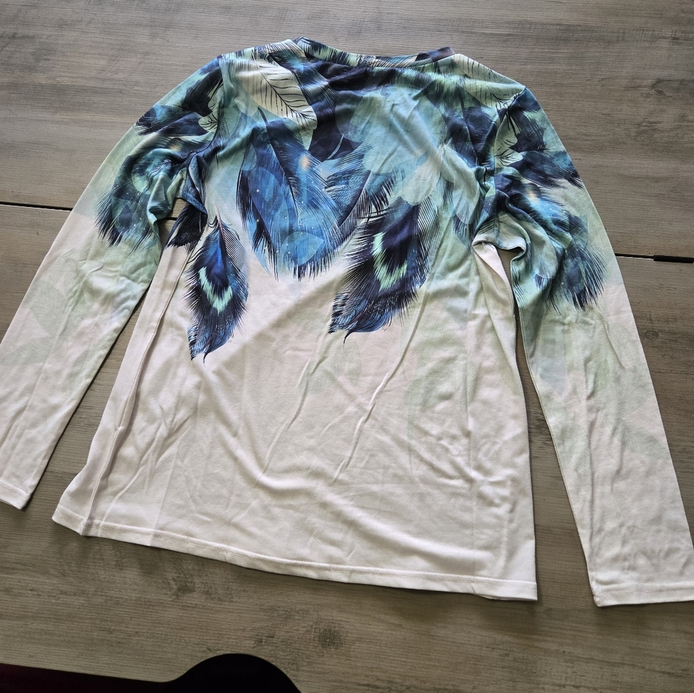 Feather Print Long Sleeve Shirt
